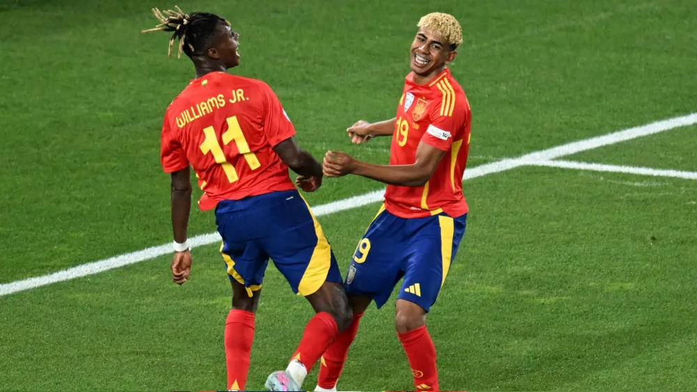 Spain Beat France 2-0 In Semi-Final